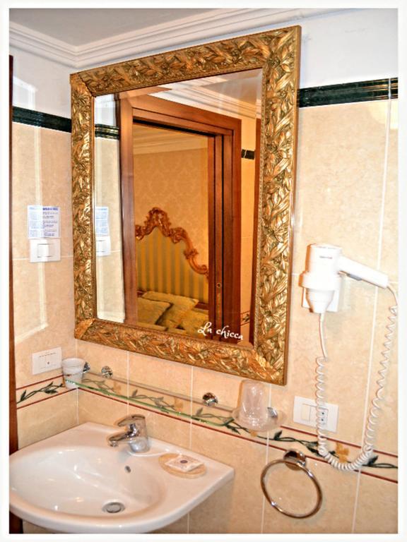 Guest House La Chicca Венеция Номер фото