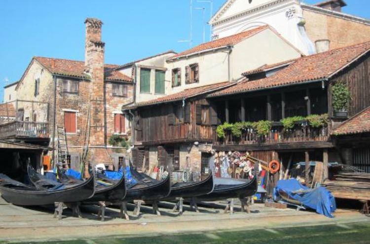Guest House La Chicca Венеция Экстерьер фото